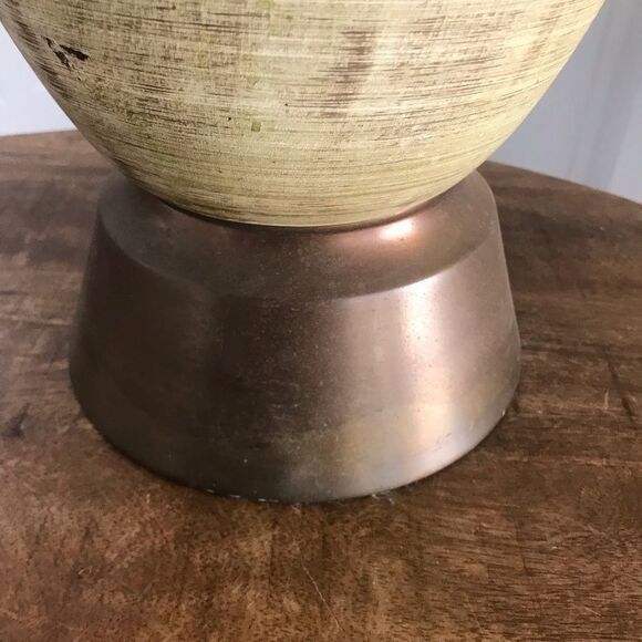 Vintage MCM Mid Century Modern swirl cut out tall table lamp 26.5” pottery - Picture 3 of 8
